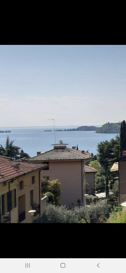 Valle Fiorita 42 - Lake View Studio Gardone Riviera Exteriér fotografie
